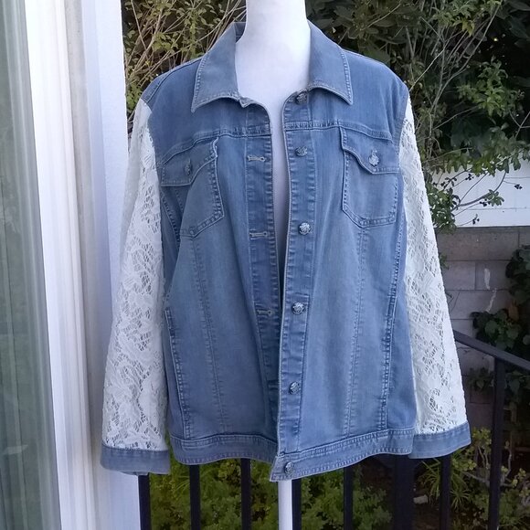 Chico’s Denim Jacket Medium Wash with Lace Chico's size 3 or XL - Picture 8 of 8